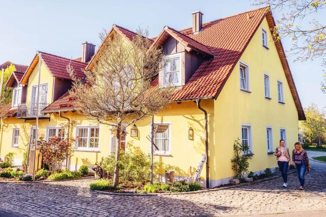 Pension Sankt Urban Sommerach Exterior photo